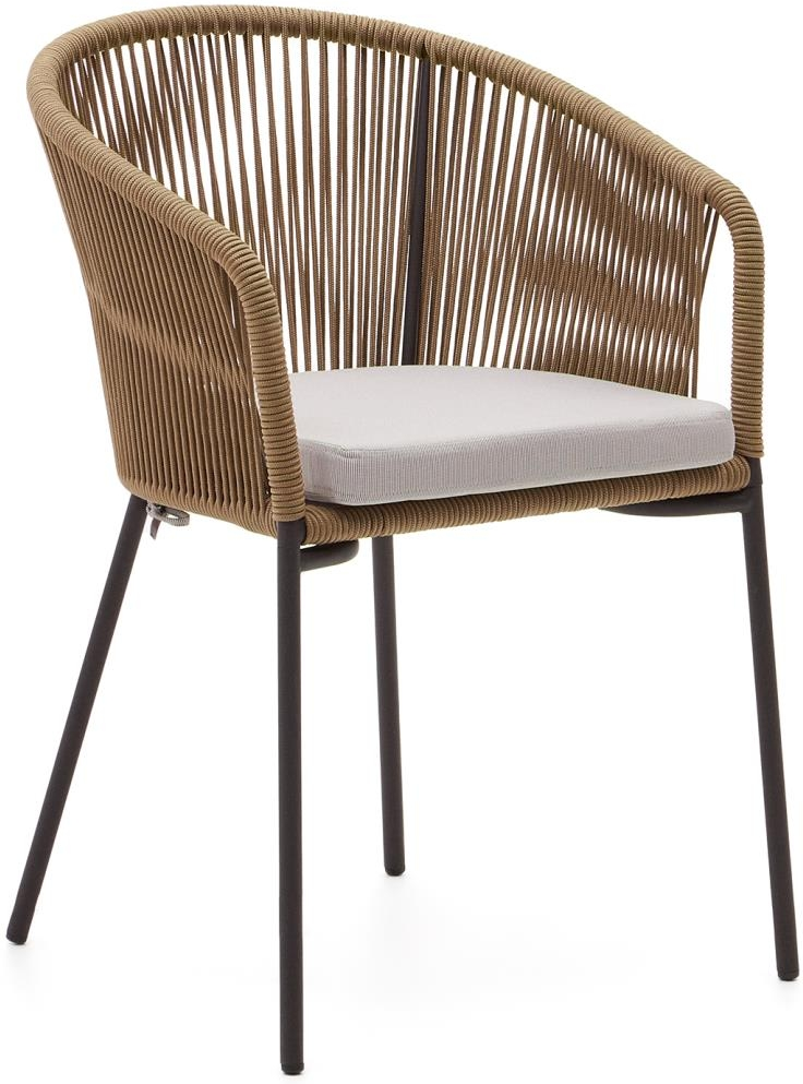 Udendørs spisebordsstol/havestol med armlæn Kave Home Yanet beige håndvævet rebsæde galvaniseret stål UV-bestandig Udendørs spisebordsstol/havestol med armlæn Kave Home Yanet beige håndvævet rebsæde galvaniseret stål UV-bestandig